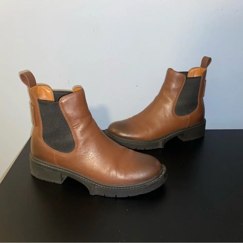 Coach Lyden Leather Chelsea Boots - Picture 2 of 9